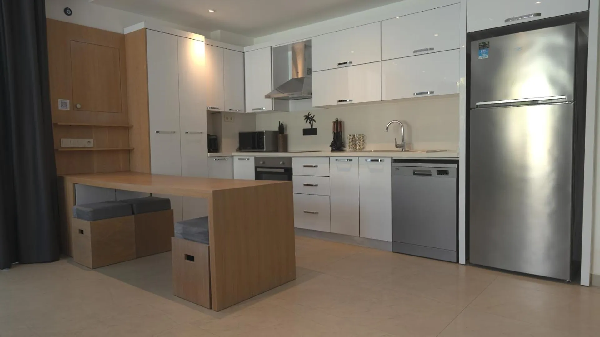 Otel Cuneydi Pansiyon Yalıkavak